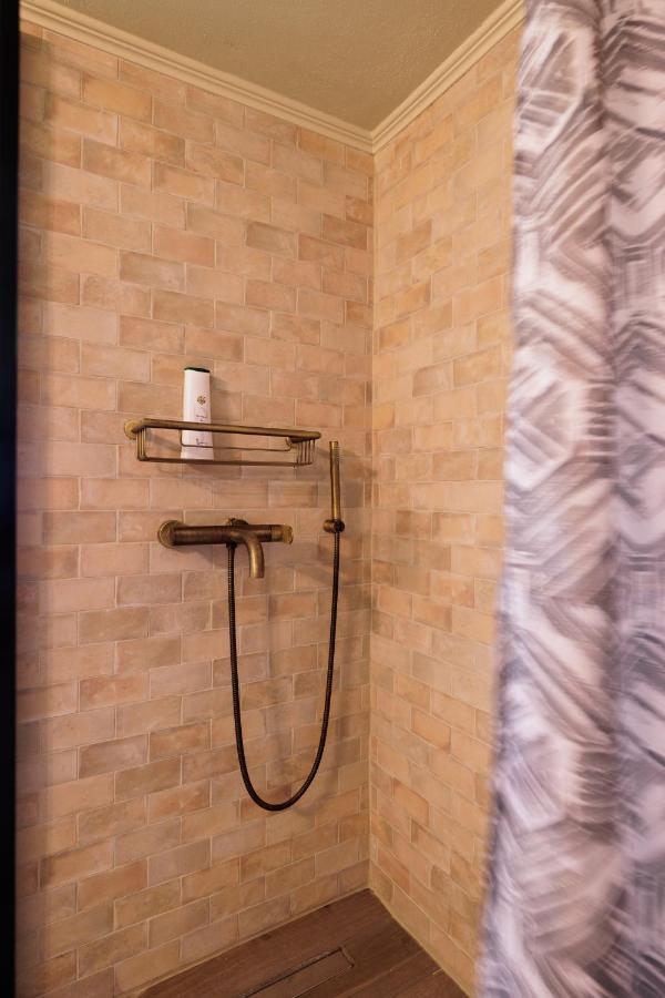 Dendrilia Villa & Suite By Rodostamo Collection คัสซิโอปี ภายนอก รูปภาพ